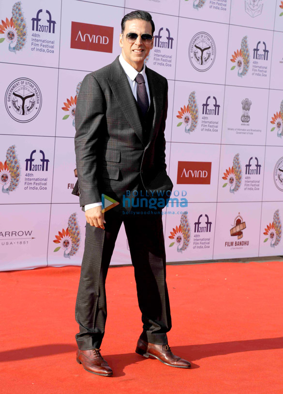 celebs grace closing ceremony of iffi 2017 in goa 14