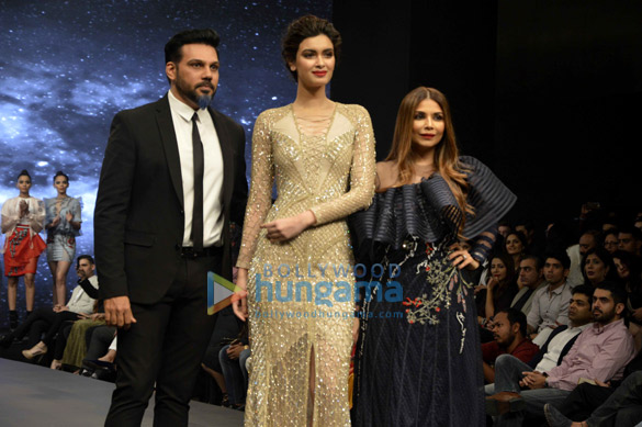 diana penty walk the ramp for shane falguni peacock at kohler delhi times lifestyle week 1