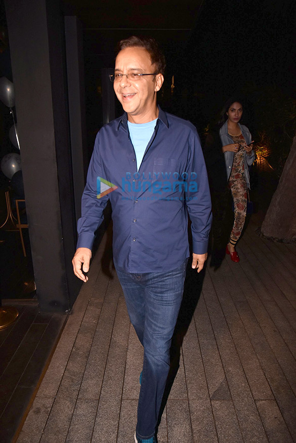 divya khosla kumar hosts a surprise birthday bash for bhushan kumar 20