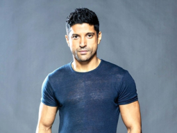 Find out why would Farhan Akhtar wants to disco dance in the middle of an interview…