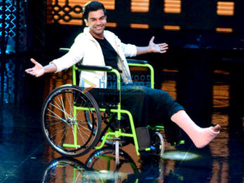 Hrithik Roshan, Kriti Sanon and Rajkummar Rao snapped on sets of Farah Khan's Lip Sing Battle