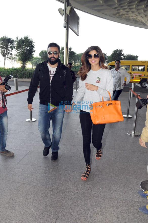 hrithik roshan shilpa shetty and others snapped at the airport 2