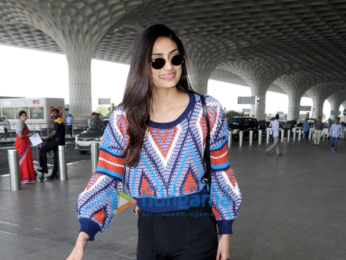 Huma Qureshi, Athiya Shetty, Urmila Matondkar and others snapped at the airport