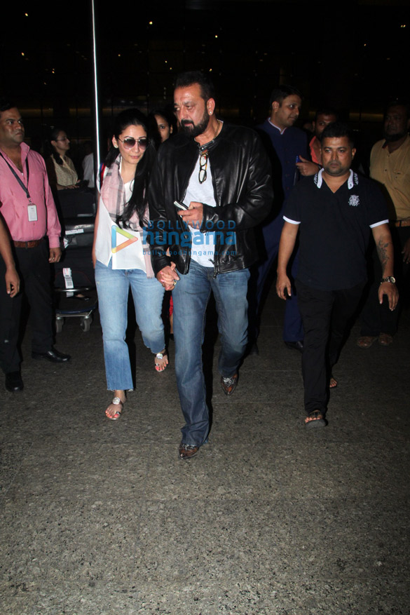 jacqueline fernandez and sanjay dutt snapped at the airport1 2