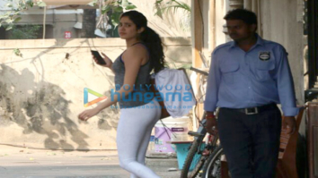 Janhvi Kapoor snapped outside her gym