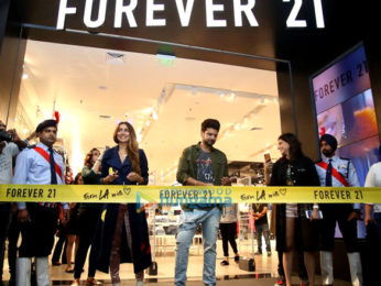 Karan Kundra and Anusha Dandekar launch Forever 21's store in Amritsar