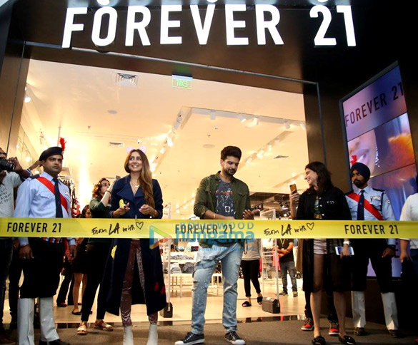 karan and anusha launch forever 21s store in amritsar 1