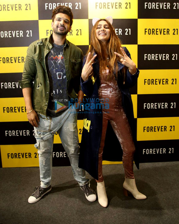 karan and anusha launch forever 21s store in amritsar 4