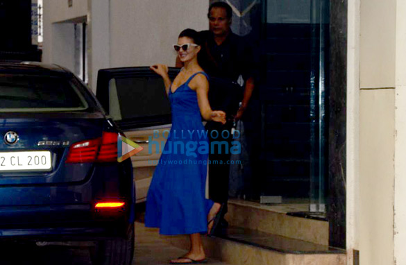 malaika arora and jacqueline fernandez snapped after their gym session 2