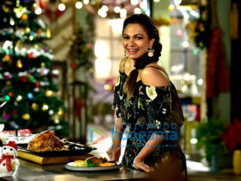 Maria Goretti on the sets of Living Foodz for Christmas shoot
