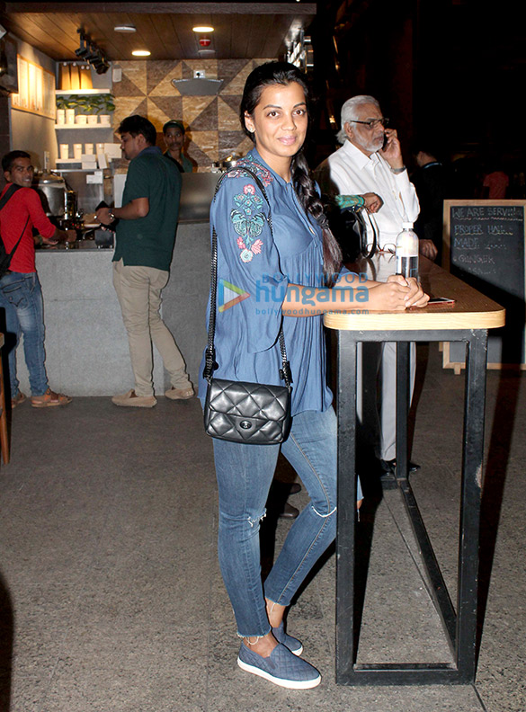 mugdha godse snapped in mumbai 3