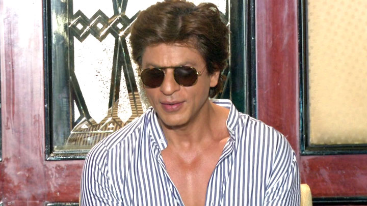 Shah Rukh Khan REVEALS How AbRam Wished Him On His Birthday Shah Rukh Khan REVEALS How AbRam Wished Him On His Birthday