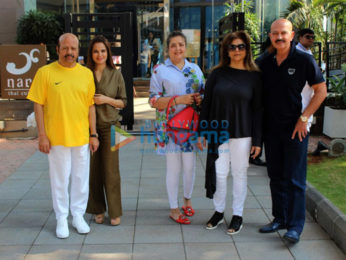 Rakesh Roshan and family spotted at Yauatcha
