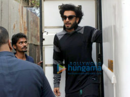 Ranveer Singh snapped at Khar