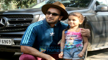 Ranveer Singh snapped in Bandra