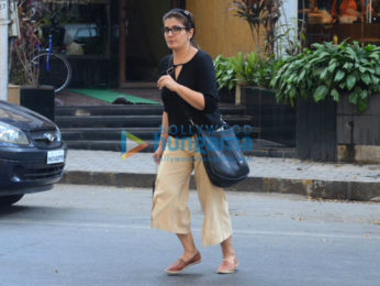 Raveena Tandon snapped at a jewellery store in Khar
