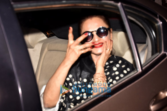 rekha snapped in bandra 4