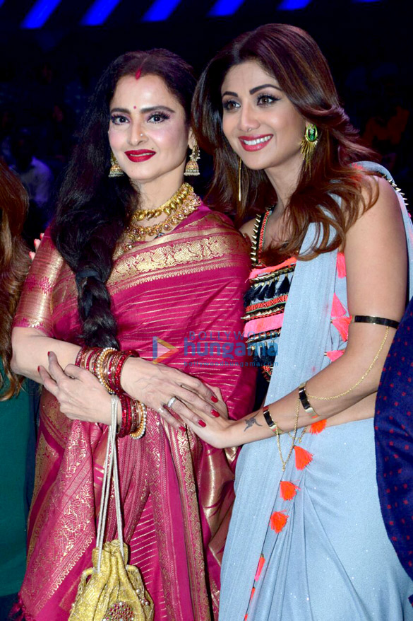 rekha snapped on the sets of super dancer 2 2