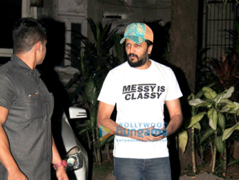 Riteish Deshmukh spotted at Bandra