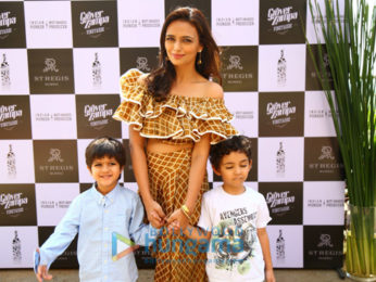 Roshni Chopra, Rouble Nagi, Vahbiz Mehta, Delna Poonawala attend the cake mixing ritual at St Regis