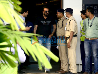 Sanjay Dutt arrives from Jodhpur in a charter flight