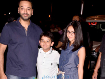 Shah Rukh Khan, AbRam and others at Aaradhya's birthday bash
