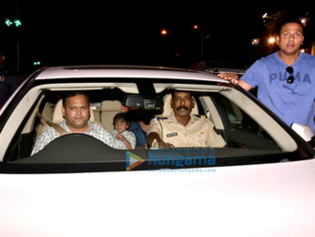 Shah Rukh Khan, AbRam and others at Aaradhya's birthday bash