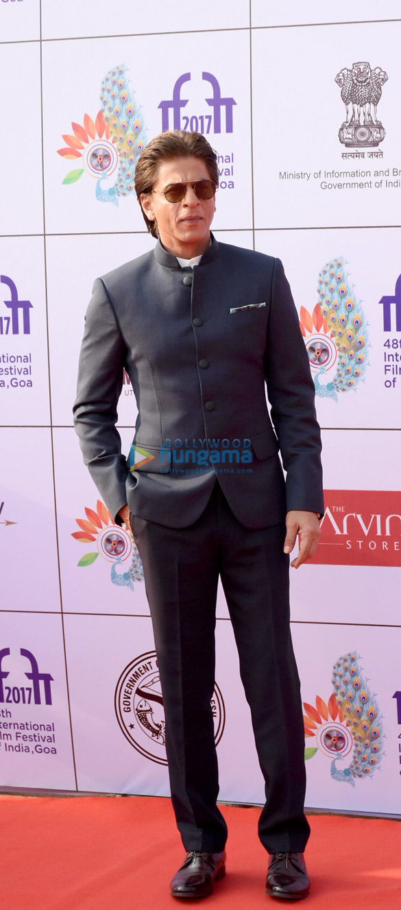 Shah Rukh Khan, Shahid Kapoor and other Bollywood celebs at the opening ceremony of ‘IFFI 2017’ in Goa Shah Rukh Khan, Shahid Kapoor and other Bollywood celebs at the opening ceremony of ‘IFFI 2017’ in Goa