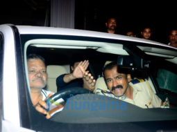 Shah Rukh Khan snapped in Juhu
