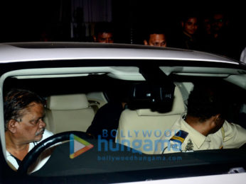Shah Rukh Khan snapped in Juhu