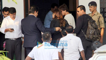 Shah Rukh Khan leaves for Ahmedabad