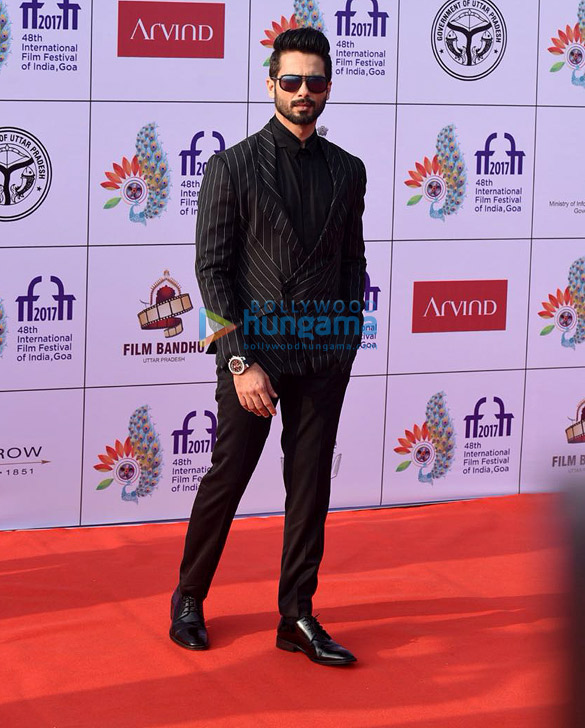 shahid kapoor and other bollywood celebs at the opening ceremony of iffi 2017 in goa 3