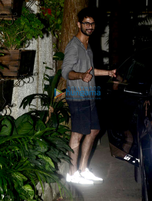 shahid kapoor snapped at sunny super sound 3