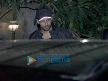 Sidharth Malhotra spotted at a dance class in Bandra