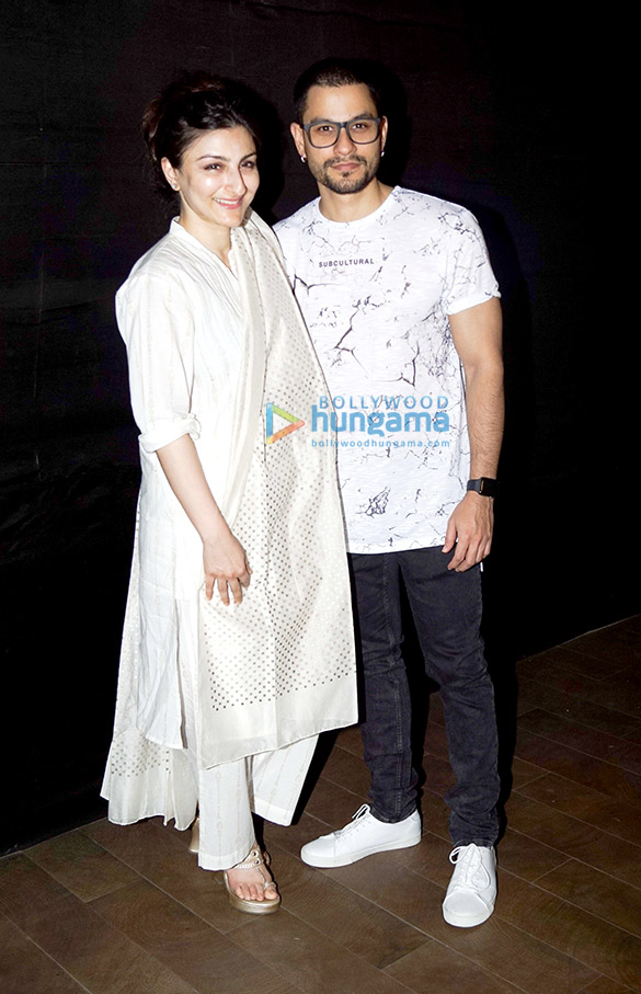 soha and kunal grace the screening of the film 6