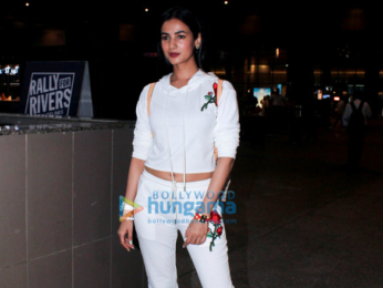 Sonal Chauhan, Sophie Choudry and Dia Mirza snapped at the airport