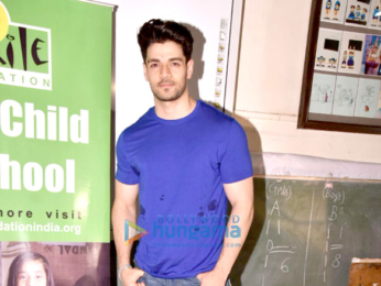 Sooraj Pancholi celebrates his birthday with kids from Smile Foundation