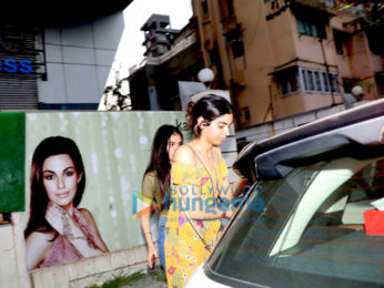 Sridevi's daughter Khushi Kapoor snapped in Juhu