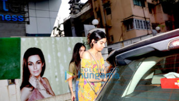 Sridevi’s daughter Khushi Kapoor snapped in Juhu