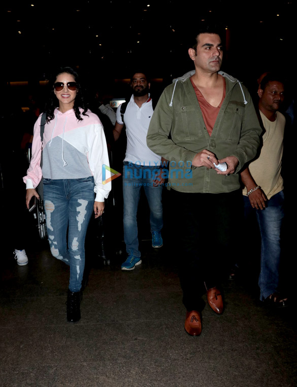 Sunny Leone, Arbaaz Khan and others snapped at the airport Sunny Leone, Arbaaz Khan and others snapped at the airport