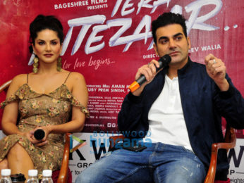 Sunny Leone and Arbaaz Khan promote 'Tera Intezaar' in Delhi