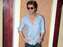 Superman Shah Rukh Khan mobbed, loved and celebrated; an UNFORGETTABLE birthday