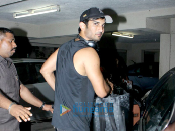 Sushant Singh Rajput and Sara Ali Khan snapped outside Abhishek kapoor's office