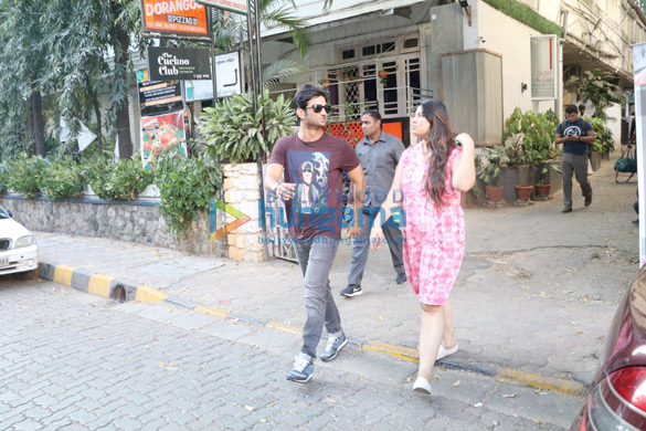 sushant singh rajput spotted at coco club in bandra 1