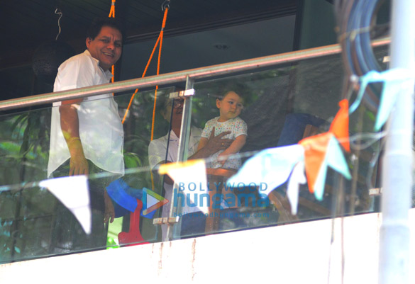 taimur ali khan snapped at home 2 2