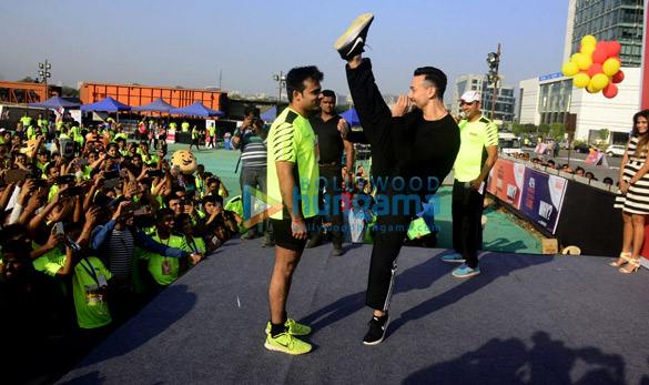 tiger shroff attends the sai celebration 1 mile petathon 3