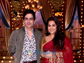 Vidya Balan and Manav Kaul snapped on the sets of the show Aunty Boli Lagao Boli