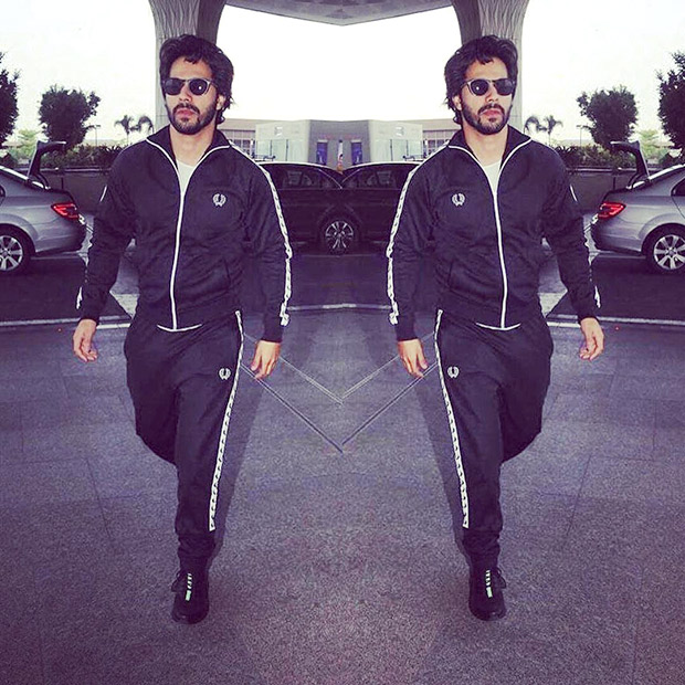 #2017TheYearThatWas When Varun Dhawan threw us a curveball with his eclectic style choices!-9