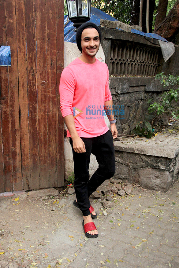 aayush sharma snapped at the dance class 3