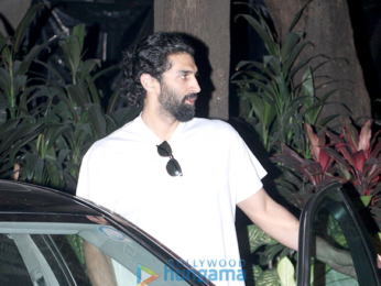 Aditya Roy Kapur snapped at Mohit Suri's office